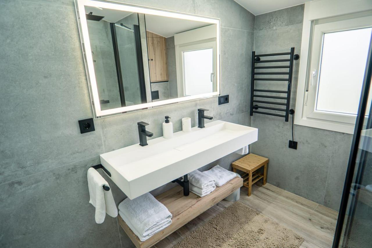 Apartamento Pedradouro Malpica de Bergantiños Exterior foto